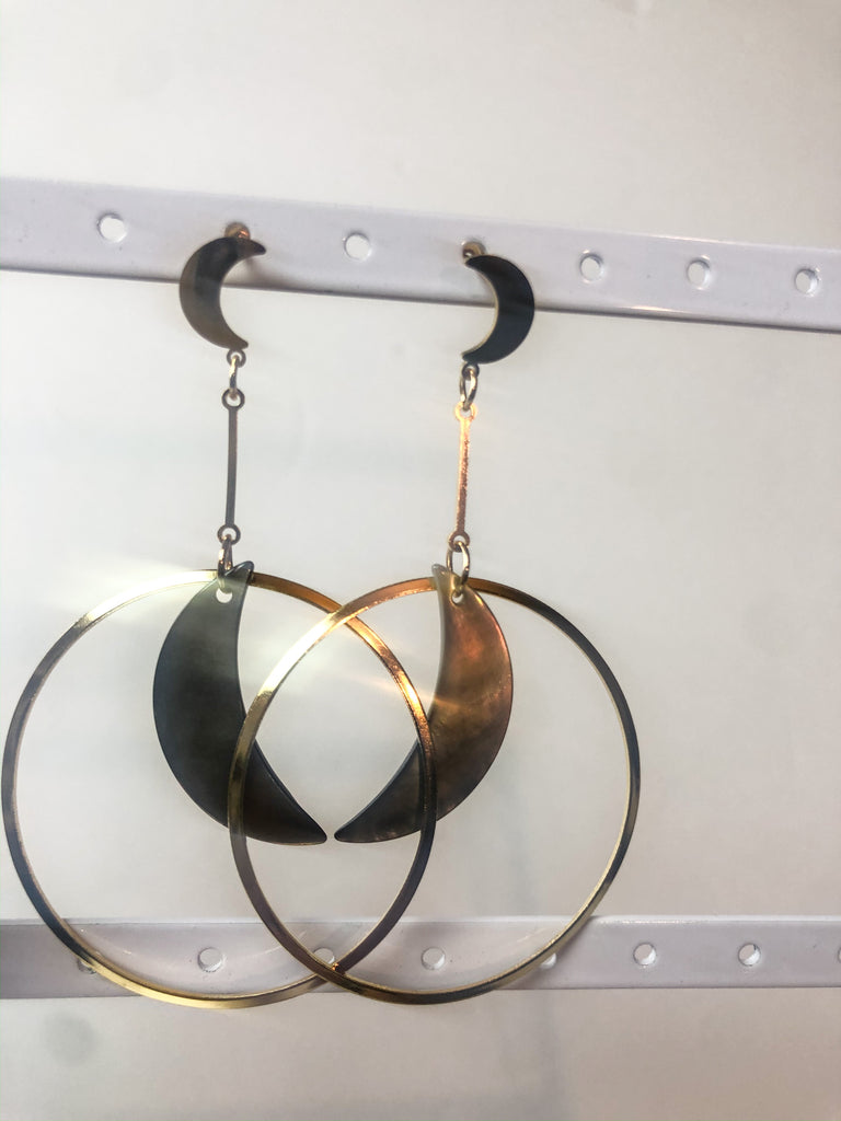 Pearl Luna Earrings